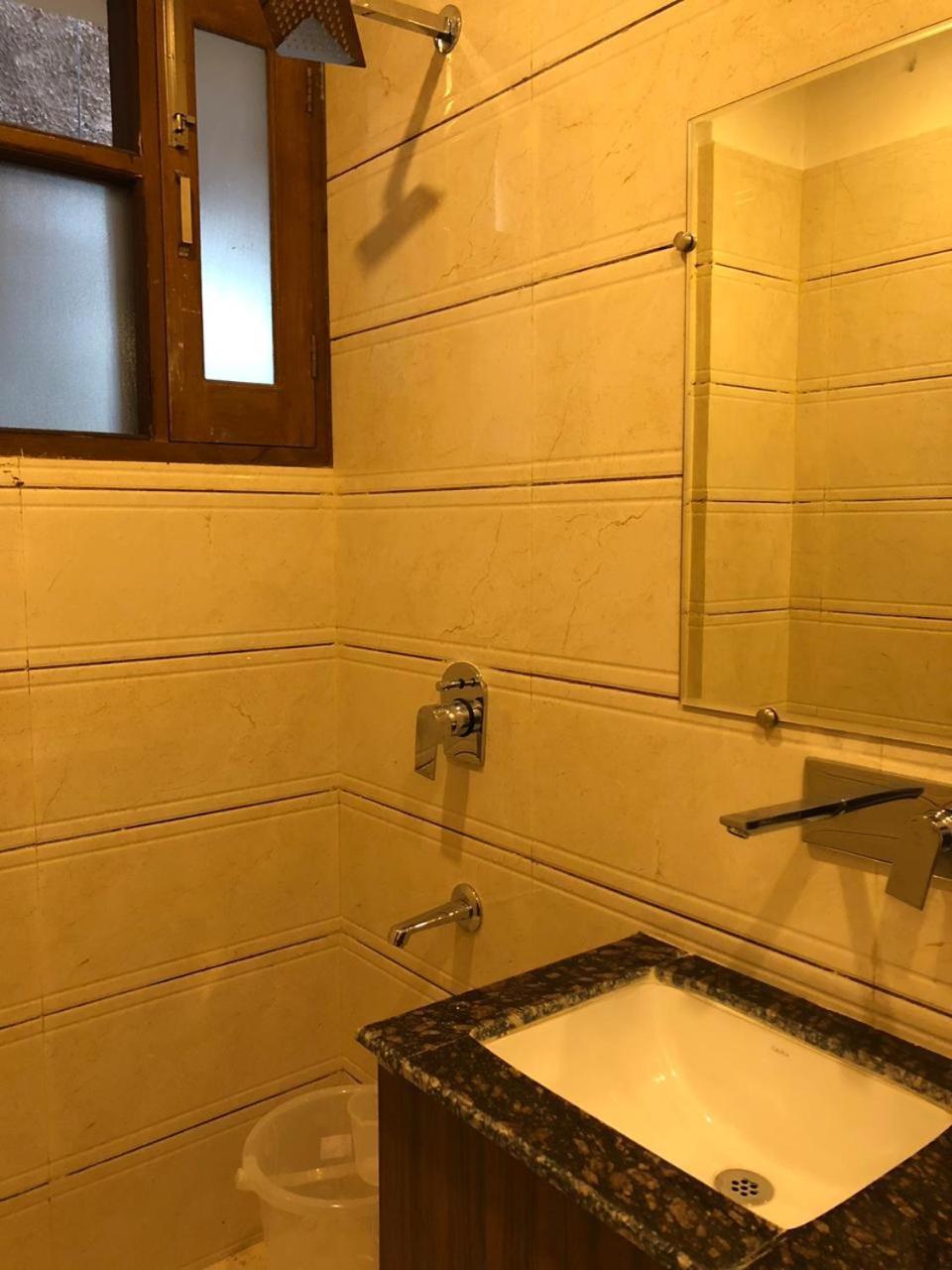 Hotel D S Inn أمريتسار المظهر الخارجي الصورة