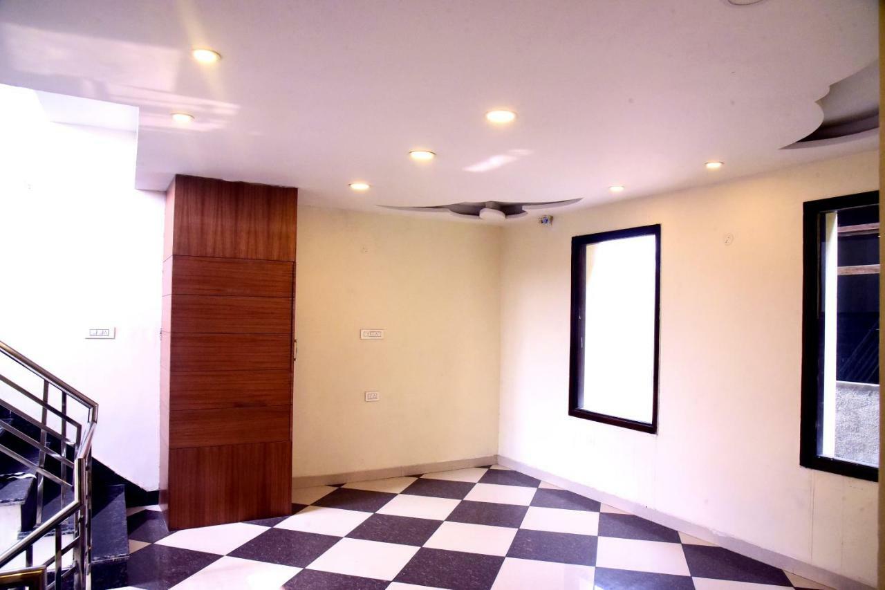 Hotel D S Inn أمريتسار المظهر الخارجي الصورة